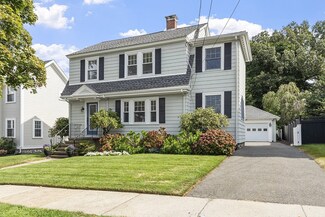 15 School St, Melrose, MA 02176
