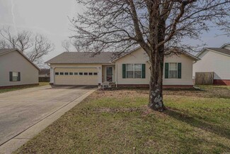 904 Redwood Dr, Paragould, AR 72450