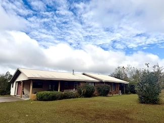 221 Annie Ave, Wewahitchka, FL 32465