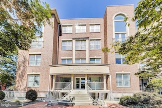 449 R St NW Unit 301, Washington, DC 20001