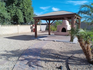 7221 W Angela Dr, Glendale, AZ 85308