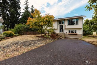5844 SE Pennswood Ct, Port Orchard, WA 98367