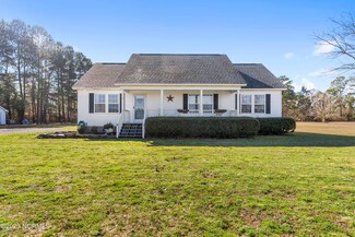 3220 Albright Rd SE, Bolivia, NC 28422