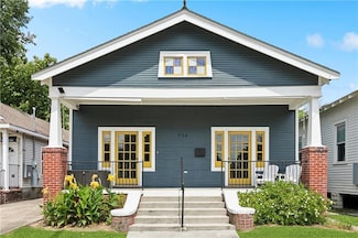 714 Monroe St, Gretna, LA 70053
