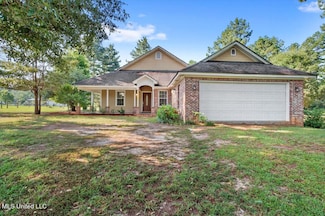 3121 Basin Refuge Rd, Lucedale, MS 39452