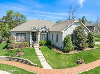 16722 Taddington Place, Louisville, KY 40245