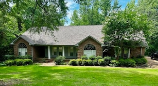 1028 Cr 371, New Albany, MS 38652