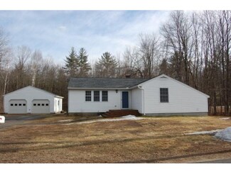 17 River Rd, Concord, NH 03303