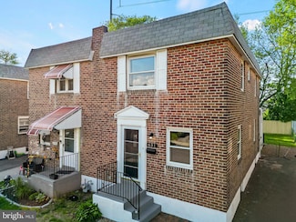 651 17th Ave, Prospect Park, PA 19076