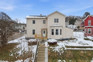 901 4th Ave, Freedom, PA 15042