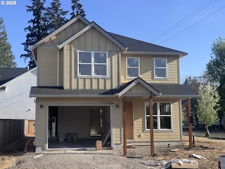 1024 NE 17th Ave, Canby, OR 97013