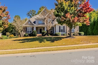 2104 Madeira Cir, Waxhaw, NC 28173
