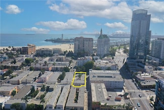 833 E 1st St, Long Beach, CA 90802
