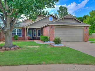 8333 E 160th St S, Bixby, OK 74008