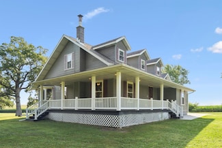 10746 Neon Rd, Maynard, IA 50655