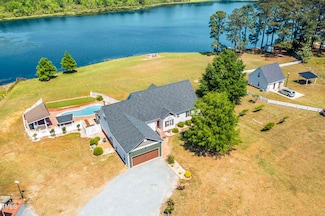 3636 Holly Grove Rd, Dunn, NC 28334