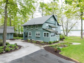 4167&69 Bay Shore Dr, Sturgeon Bay, WI 54235