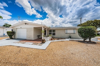 4902 Vision Ave, Holiday, FL 34690
