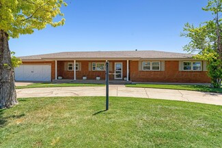 408 N Pash Ave, Happy, TX 79042