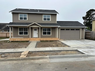 1472 Gavin Ln, McKinleyville, CA 95519