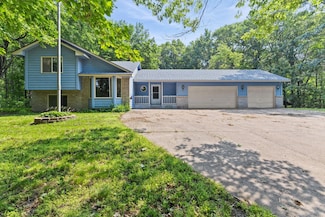 17865 Fillmore St NE, Andover, MN 55304