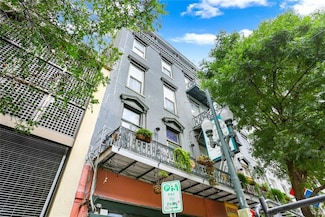 137 Carondelet St Unit 204, New Orleans, LA 70130