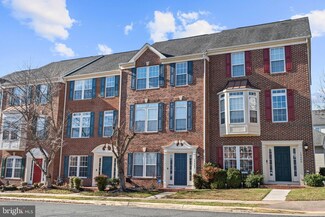 16602 Barge Cir, Woodbridge, VA 22191