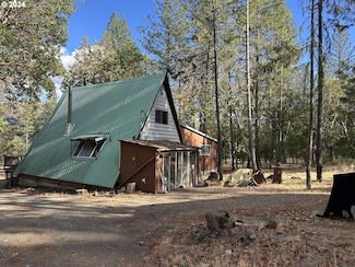 244 Dunlap Rd, Jacksonville, OR 97530