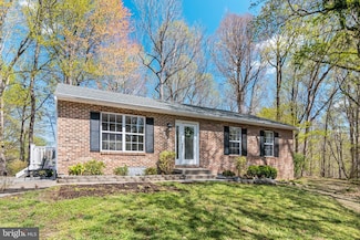 9543 N Side Dr, Owings, MD 20736