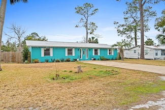 328 Avenue C, Port Saint Joe, FL 32456