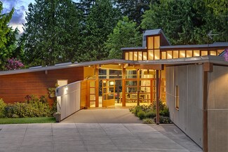 6835 W Mercer Way, Mercer Island, WA 98040
