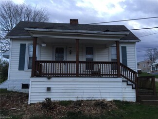 442 W Walnut St, Barnesville, OH 43713
