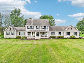 15400 Overture Dr, Newbury, OH 44065