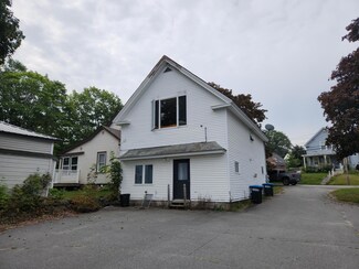 132 4th St, Old Town, ME 04468