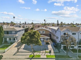 2104 Crenshaw Blvd, Los Angeles, CA 90016