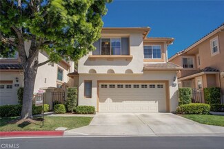 32 Santa Catalina Aisle, Irvine, CA 92606