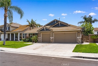 13745 Woodcrest Ct, Corona, CA 92880