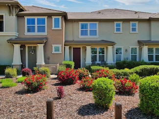 102 Blossom Rock Ln Unit 40, Folsom, CA 95630
