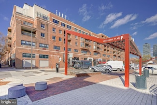 200 10 Lombard St Unit 601, Philadelphia, PA 19147