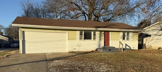 2653 E Division St, Springfield, MO 65803