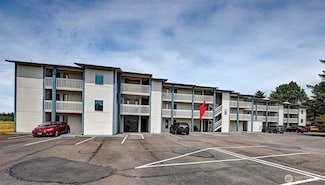 210 26th St NW Unit 203&04, Long Beach, WA 98631