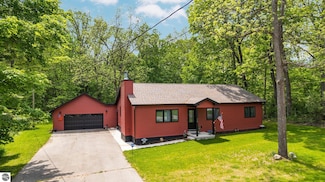 119 Maple St, Fife Lake, MI 49633