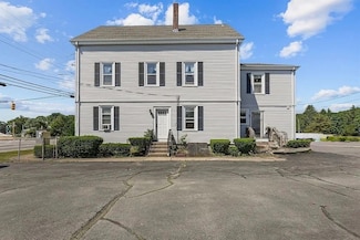 442 Taunton Ave Unit 4, Seekonk, MA 02771