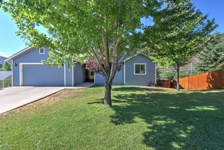805 Mountain View Dr, New Castle, CO 81647