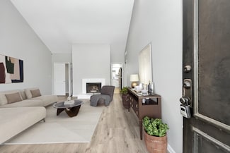 2100 Tanglewilde St Unit 312, Houston, TX 77063