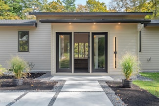 112 Tyringham Rd, Monterey, MA 01245