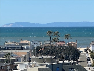 230 Lille Ln Unit 214, Newport Beach, CA 92663