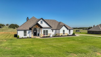 1005 Paradise Pkwy, Poolville, TX 76487
