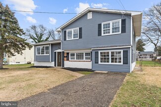 313 N Arthur Dr, Beverly, NJ 08010