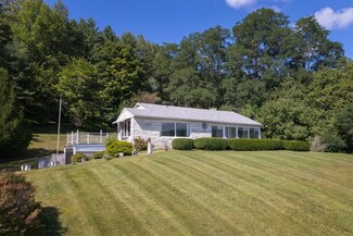 3094 W Proctor Rd, Ctr Rutland, VT 05736